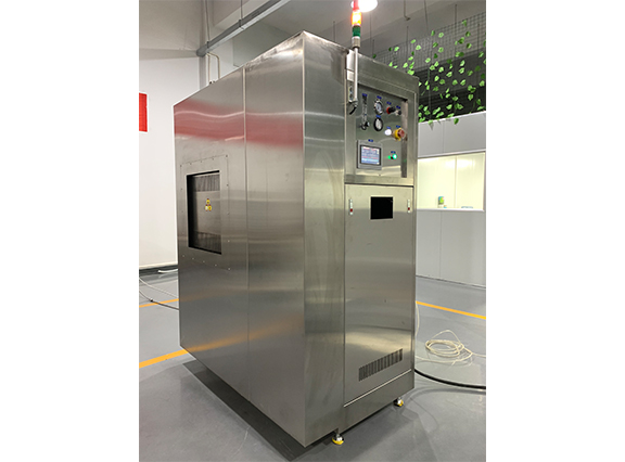 自動烤箱可搭配機械臂或是AGV等自動搬送設備